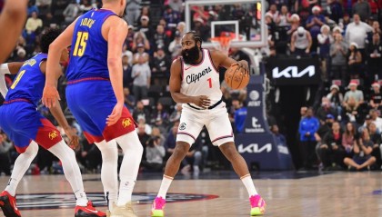 哈登39+11+9约老师空砍三双 鲍威尔28分快船险胜掘金