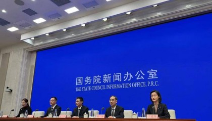 国家统计局:我国国内生产总值已接近130万亿元,经济总量稳居世界第二