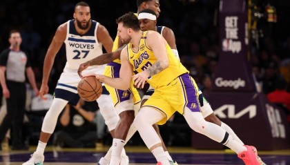 湖人上强度G2画风突变 卢卡两瓶毒药让狼队犯难了?