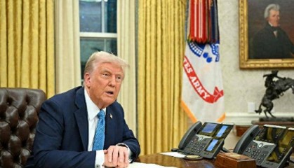 特朗普态度强硬，不许伊朗石油输华，不到1天，伊总统承诺放弃拥核