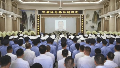 武汉交警蒋仲超因公牺牲,年仅41岁