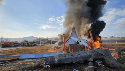 跑道尽头为啥有墙?英专家:机场设计近乎犯罪,179人或本可生还