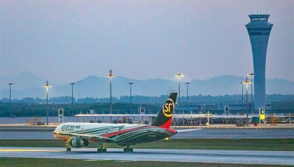 花湖国际机场从“飞起来”迈向“强起来”:内畅外联,全球通达