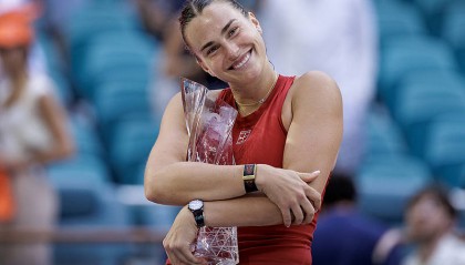 关注 | 萨巴伦卡斩获生涯第19冠 郑钦文红土赛季值得期待