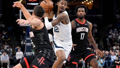 杜兰特31分引领逆转，火箭六连胜终结雄鹿