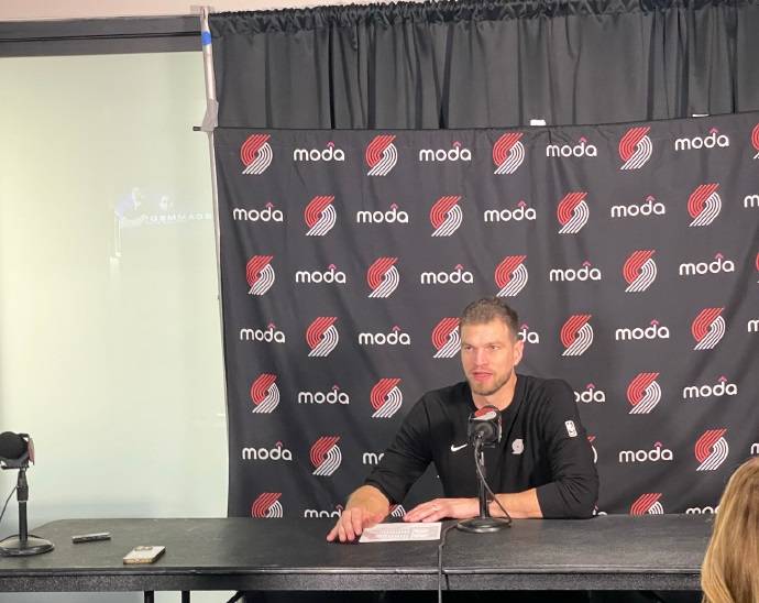 斯帅:暂时不会考虑增加杨瀚森场上时间 他还没适应NBA节奏