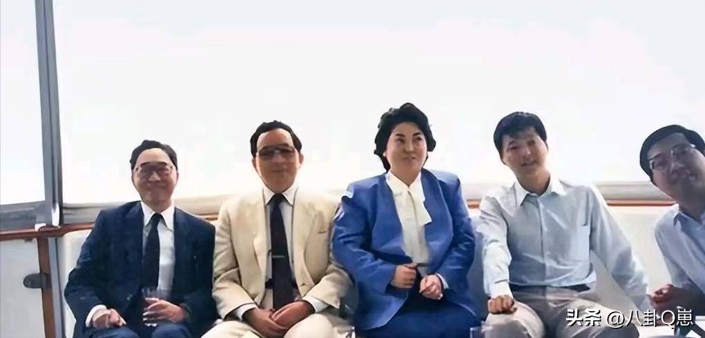 不查不知道，一查吓一跳！杨振宁的弟弟杨振汉，人生活的这么精彩