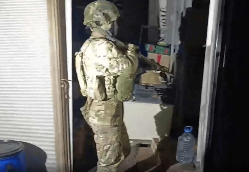 乌克兰在最后一刻失手,俄罗斯国防部长绍伊古捡回一条命,差点被暗杀在父母墓前!