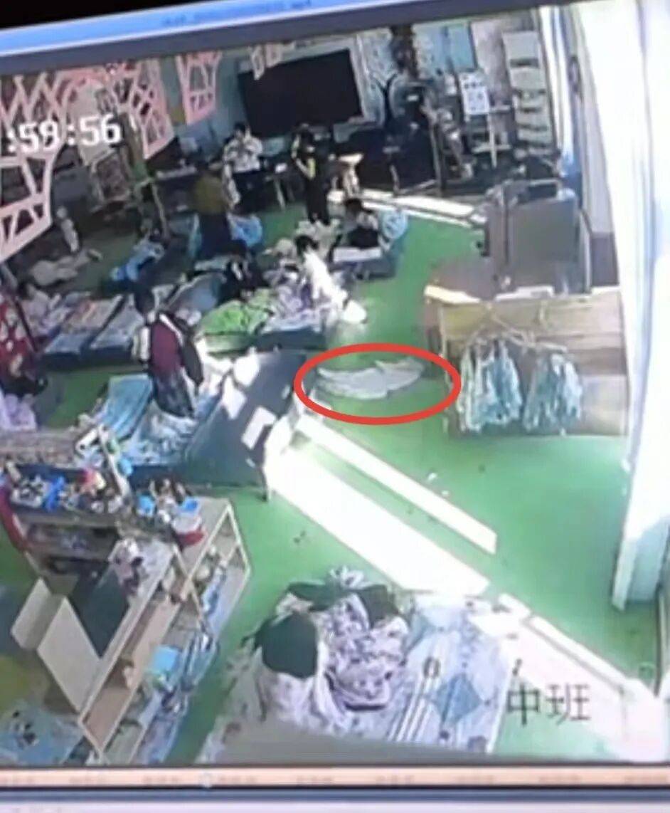 涉事老师已被停职,青岛警方介入