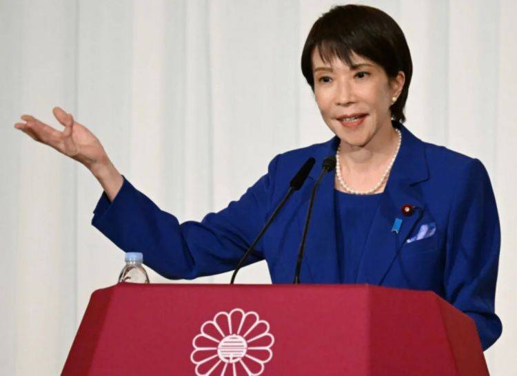 美日丧失第二岛链制空权，日本内阁要和高市切割？日本预测，高市怕挺不过明年