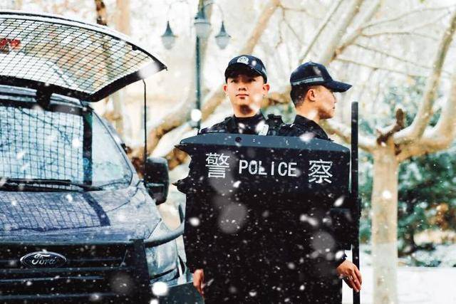 外交部发言人毛宁点赞山东德州交警!
