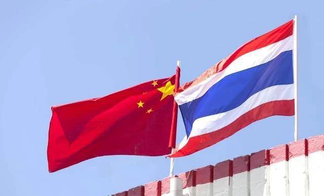 泰国缴获柬埔寨中式武器后,找中国使馆兴师问罪,我方有言在先!