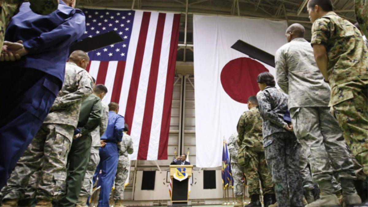 日本挑衅升级,当街对在日华人动手,旅日中国居民遭威胁,大使馆连发两道紧急预警