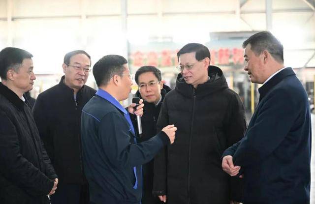 辽宁省委书记主动加企业家微信,“有啥事直接找我”