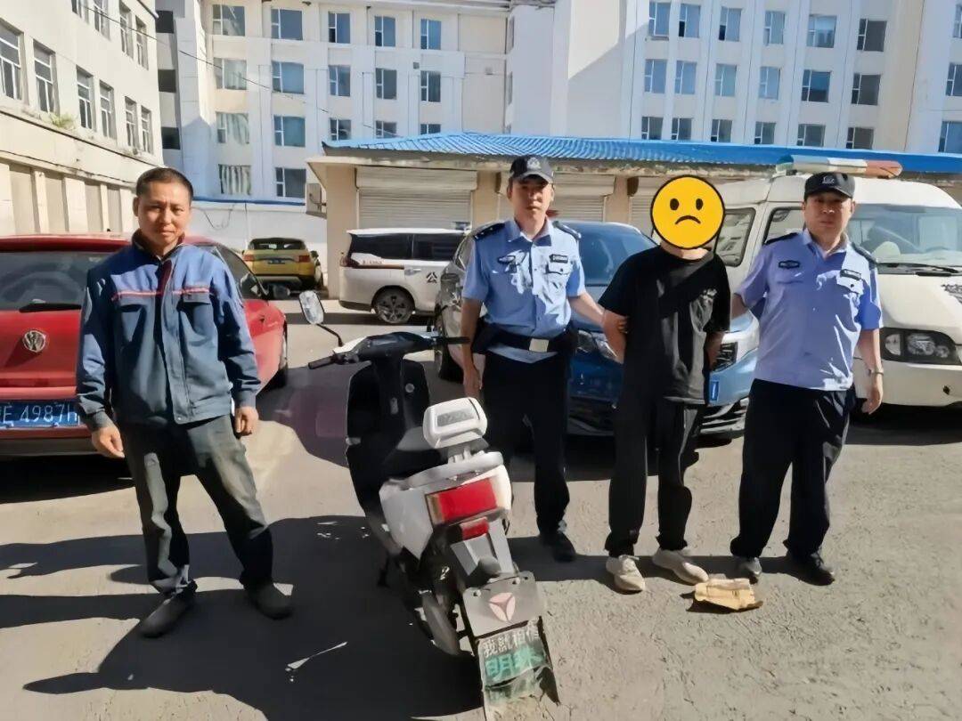 现实版“自投罗网”:内蒙古一男子偷电动车后逃窜,却一头扎进警营健身房……